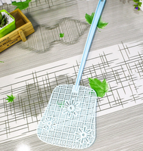 Load image into Gallery viewer, Summer Fly Swatter Plastic